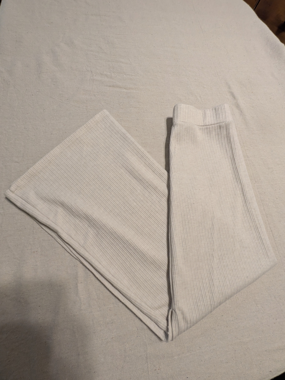 Cream Ribbed Midi Skirt - Women - Picture 2 of 7